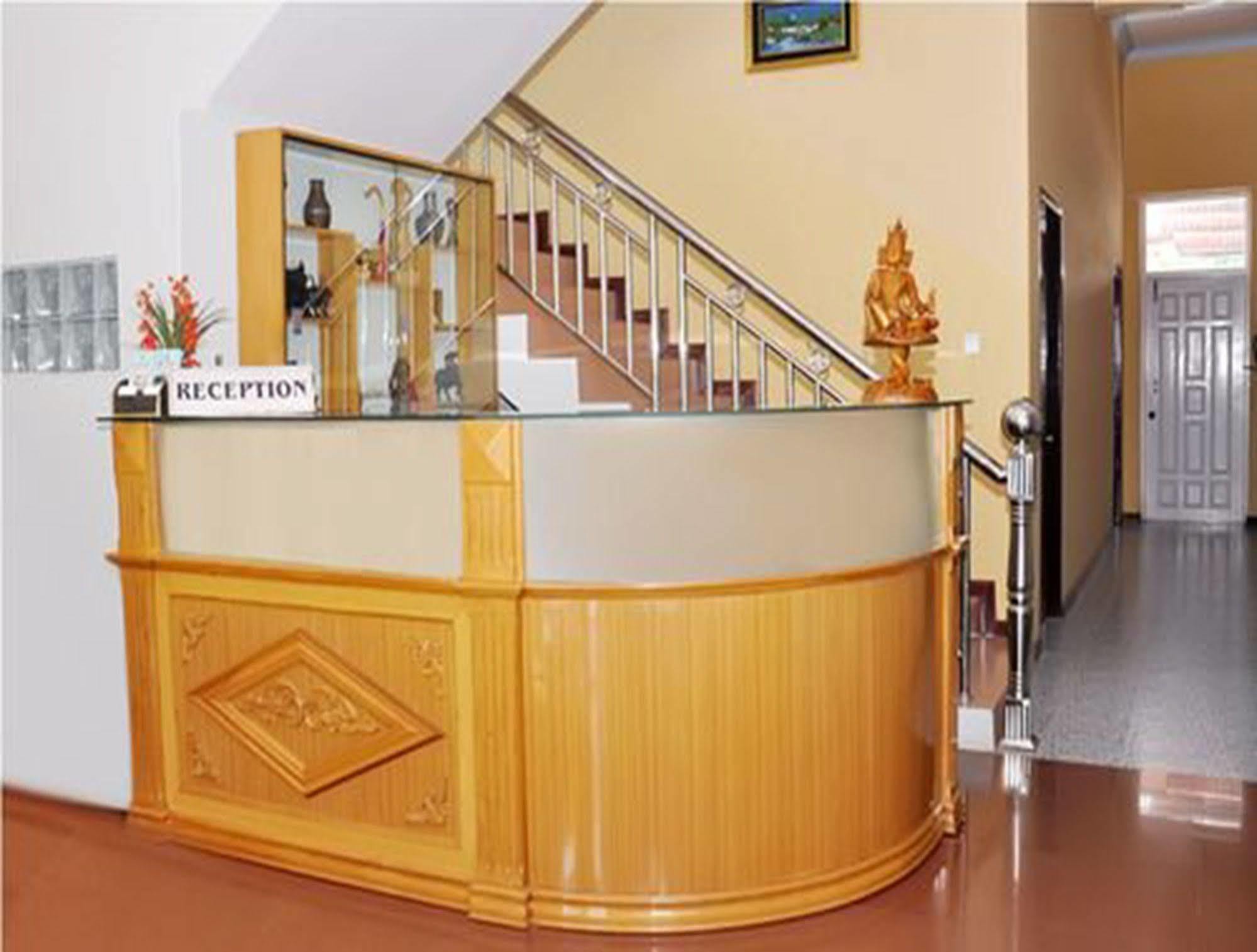 Royal Tulip Hotel Mandalaj Zewnętrze zdjęcie
