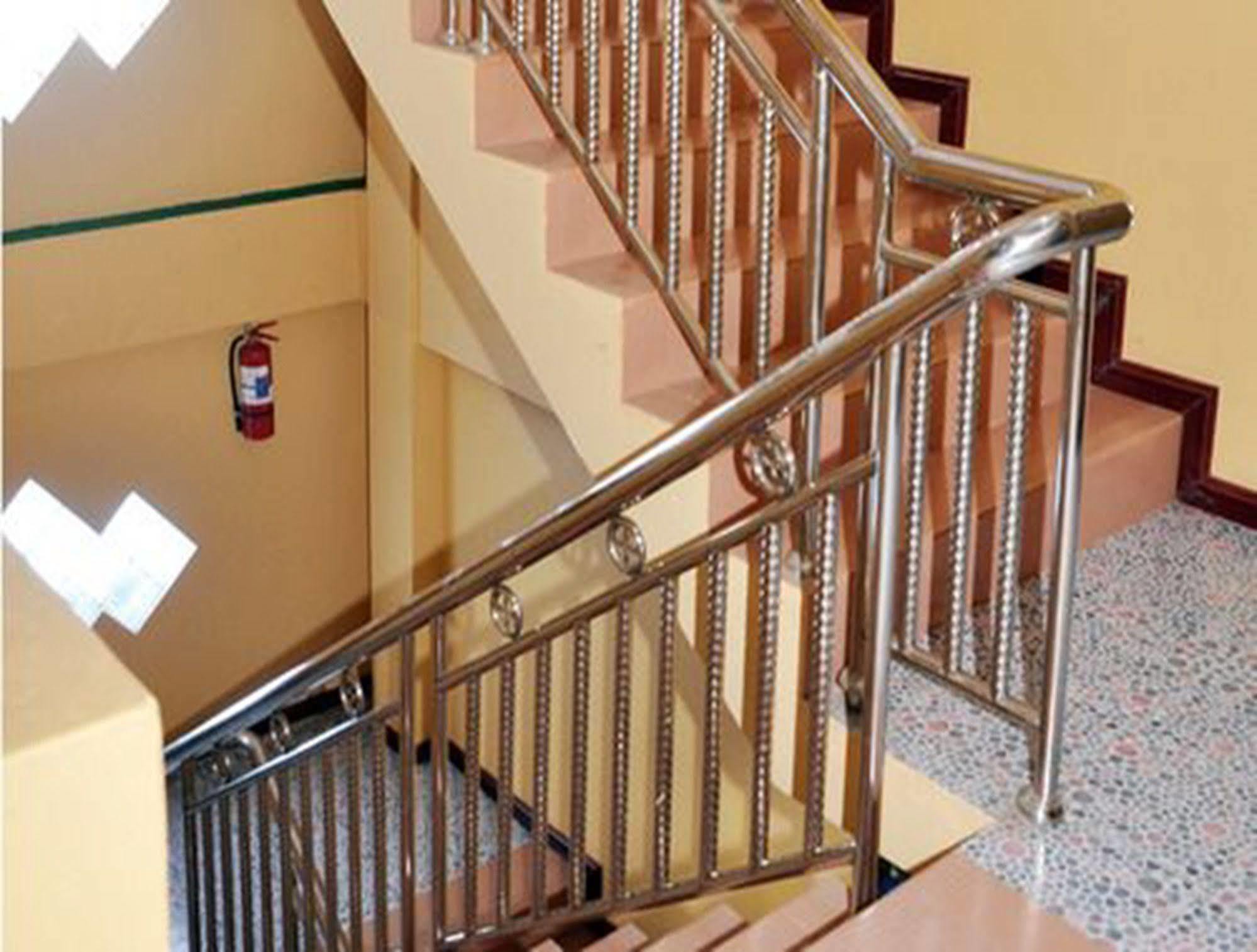 Royal Tulip Hotel Mandalaj Zewnętrze zdjęcie